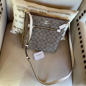 AUTHENTIC Coach Signature C coated canvas Rowan File bag, Brand new, never used